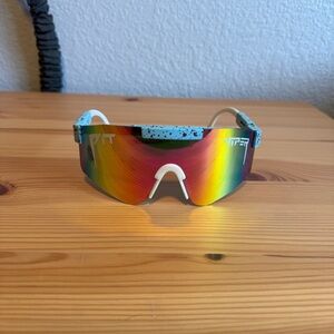 Pit Viper Shield Sunglasses Rainbow Lens | Retro Festival Sport Shades